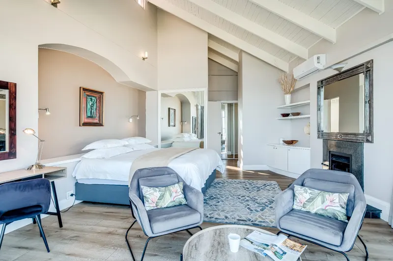 Villa Sevara in Camps Bay – photo 18