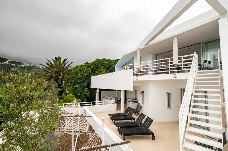 Silvertree in Camps Bay – photo 25