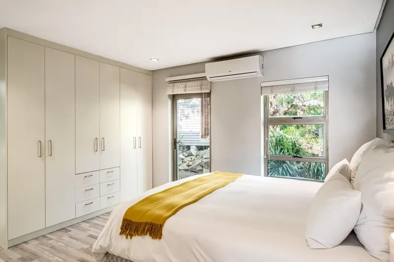 Valtameri in Camps Bay – photo 21