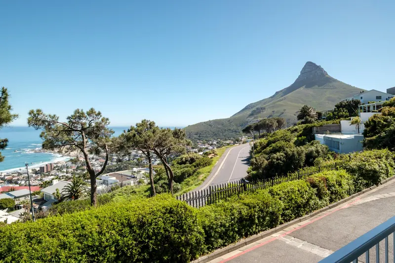 Bayview Rise in Camps Bay – photo 2