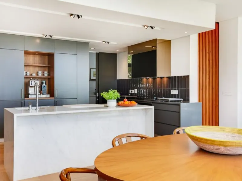 Villa Quebec Road in Camps Bay – photo 25