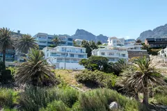 Ocean Penthouse Retr in Camps Bay – photo 34 thumbnail