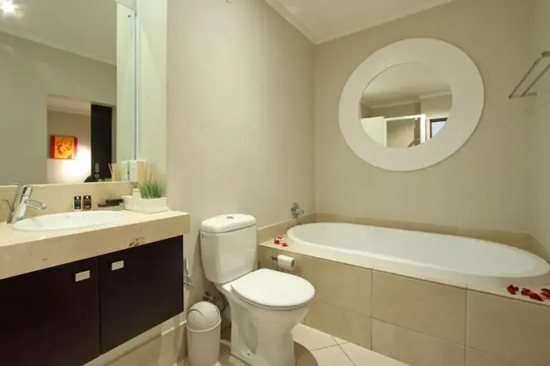 Icon Apartment 808 in Cape Town City Centre – photo 9