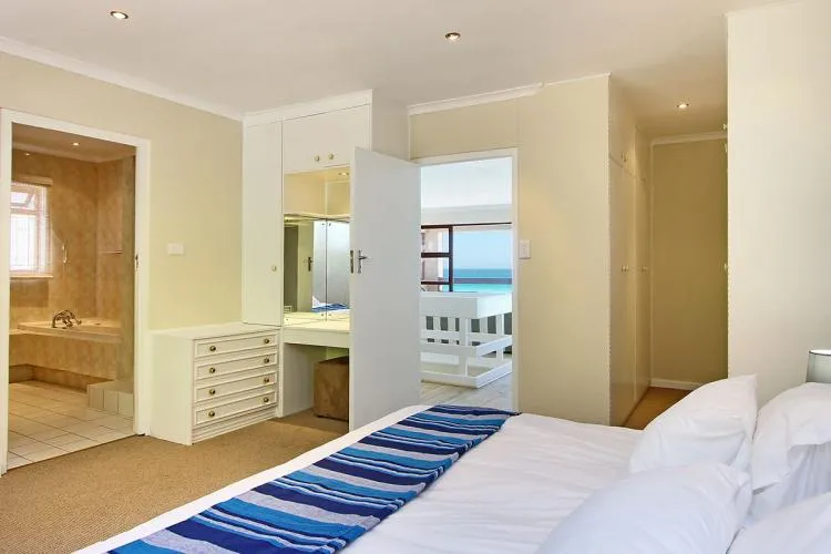 property_9d0df7c5-b3e7-481b-beb6-8daf425fc24d_7