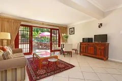 Constantia Hampshire in Huis-In-Bos – photo 6 thumbnail