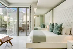 Villa Bleu Blanc in Camps Bay – photo 29 thumbnail