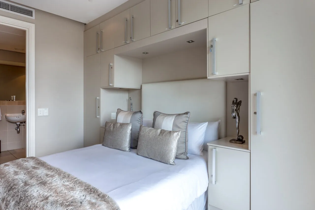 property_9d6b28e9-9dbc-40b8-8a3c-6607719f1872_24