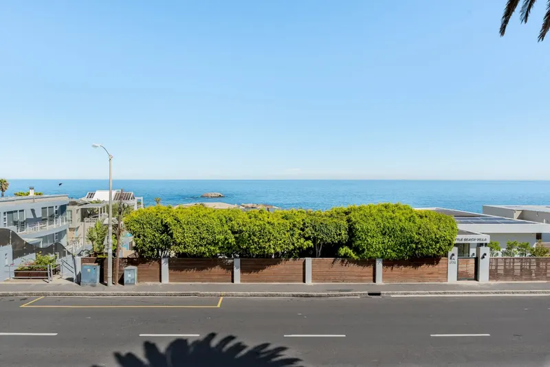 Camps Bay Gem in Camps Bay – photo 2