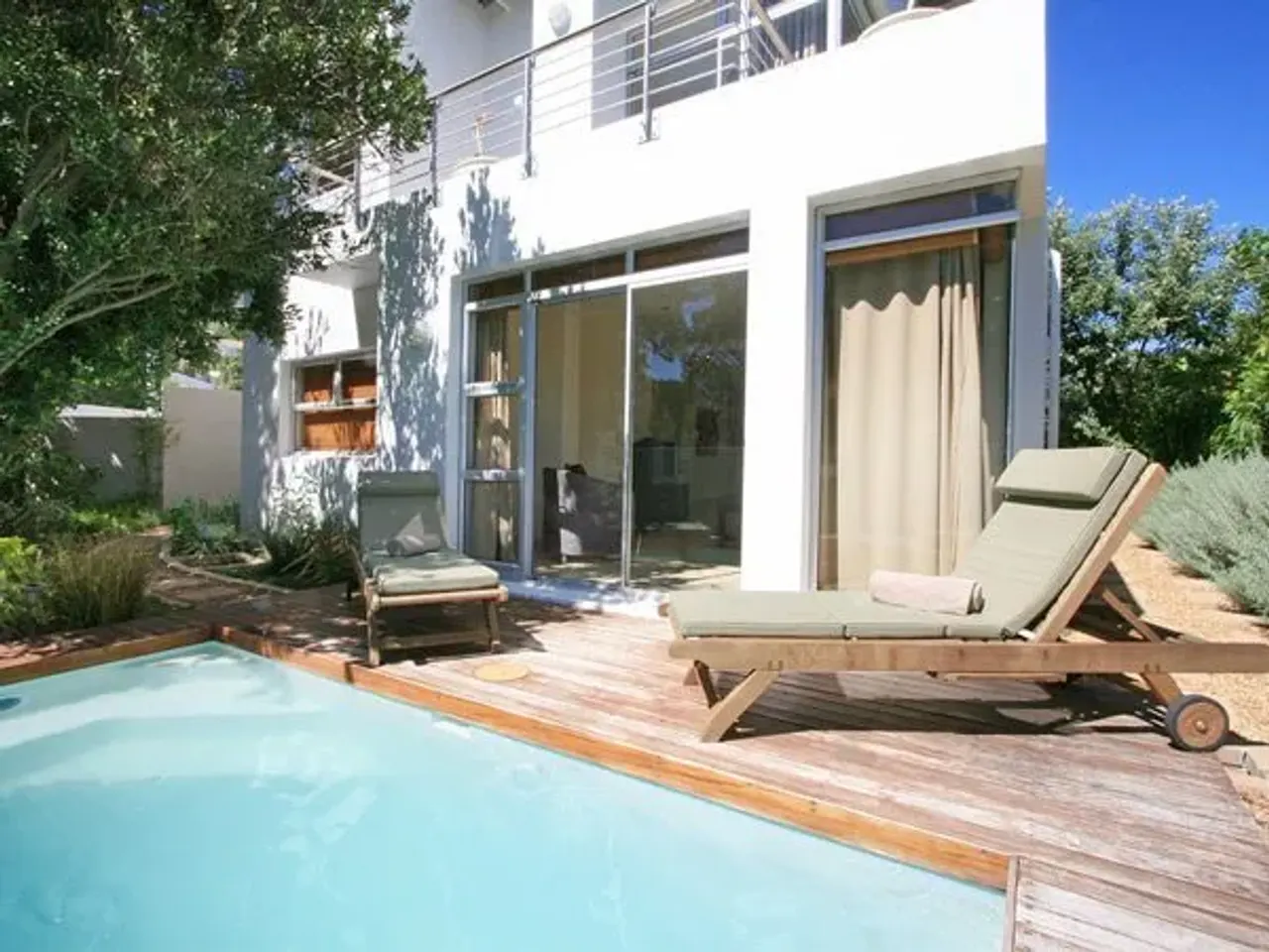 Dunkeld Village in Camps Bay