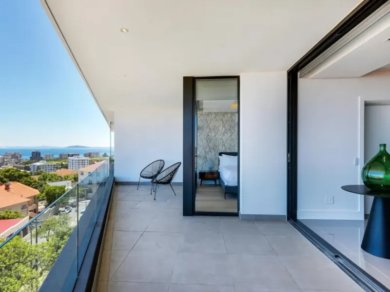Solis 402 in Green Point – photo 1