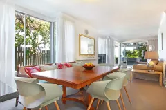 Glen Beach Vista House Lower Unit in Camps Bay – photo 6 thumbnail