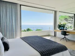 Montana Ruby in Camps Bay – photo 10 thumbnail