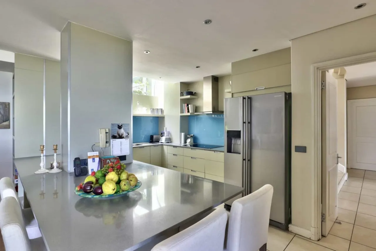 property_9e5b2fe6-7f23-4ef8-8f9d-4a40b3557a4b_34