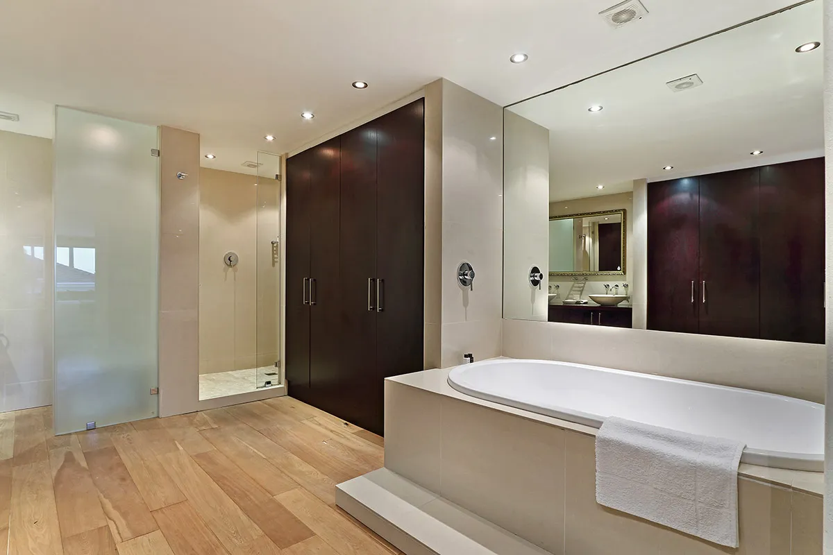 property_9e5e0164-61fd-428b-9212-56070c488cbd_3