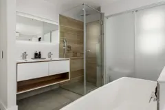 Queens Penthouse in Sea Point  – photo 14 thumbnail