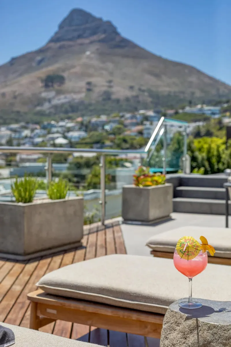 Central Drive Villa in Camps Bay – photo 3