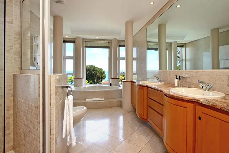 Camps Bay Meadows in Camps Bay – photo 19