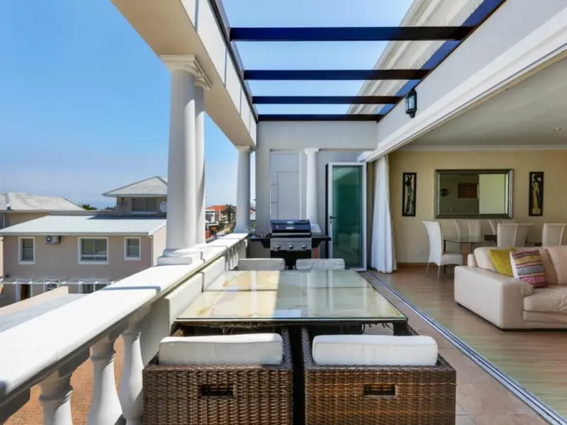 Berkely Place in Camps Bay – photo 17