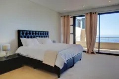 Medburn Views Penthouse in Camps Bay – photo 12 thumbnail