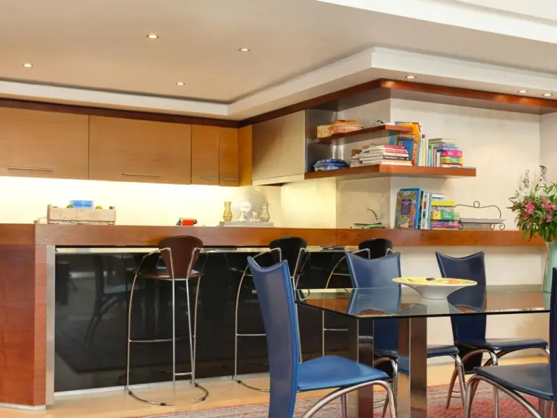 7 on 1st Crescent in Camps Bay – photo 5