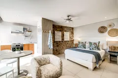 17 Geneva Drive in Camps Bay – photo 44 thumbnail
