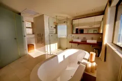 Kloof Road Villa in Bantry Bay – photo 6 thumbnail