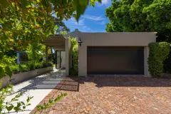 Constantia Lush in Constantia – photo 3 thumbnail