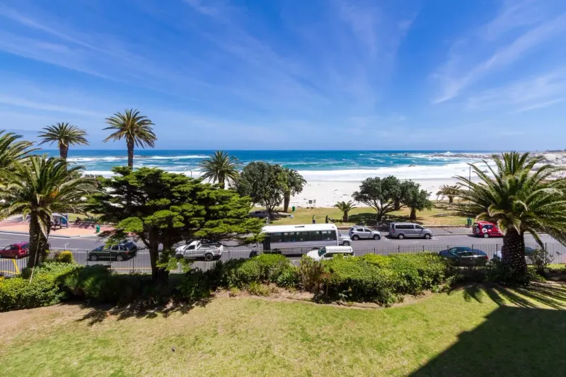 Sonnekus in Camps Bay – photo 15