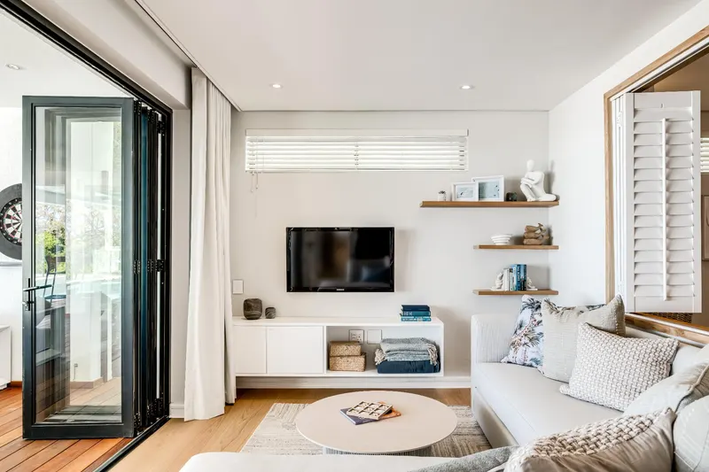 17 Geneva Drive in Camps Bay – photo 34