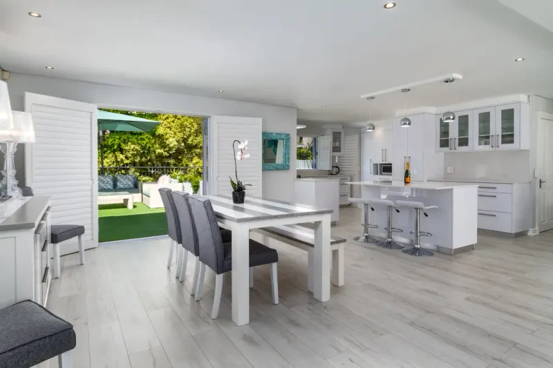 Villa Azzure in Camps Bay – photo 35