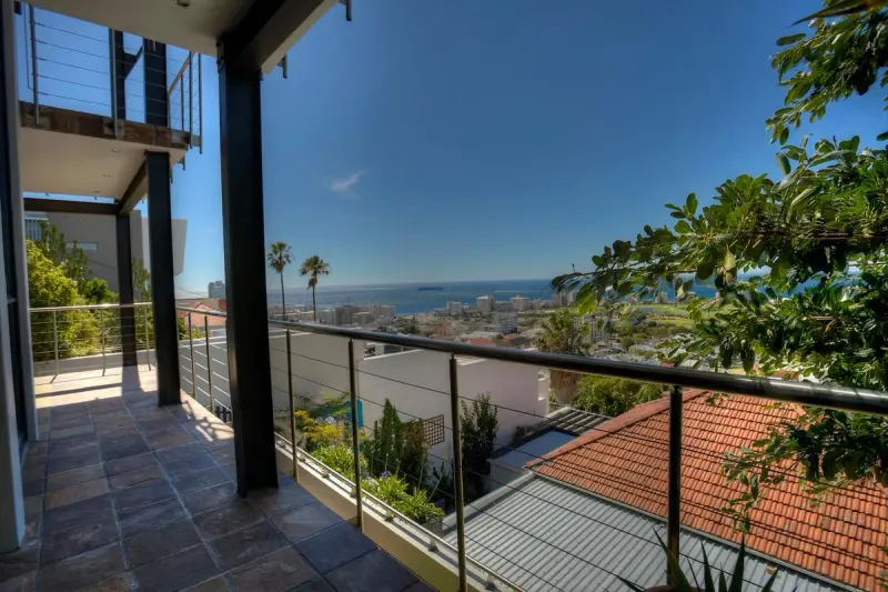 16 Springbok Road in Green Point – photo 1