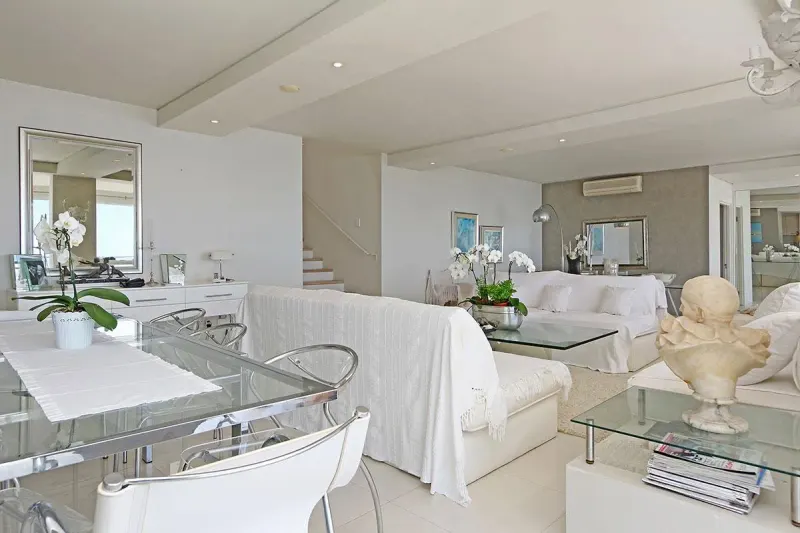 Ocean Views Villa Bantry Bay in Bantry Bay – photo 3