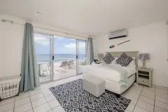 Indigo Bay - The Penguin in Camps Bay – photo 11 thumbnail