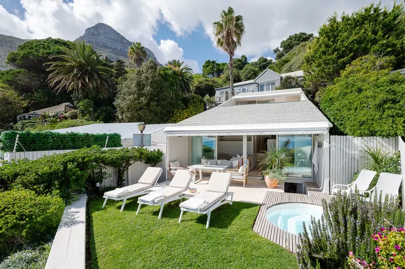 3rd Beach Bungalow in Clifton – photo 7