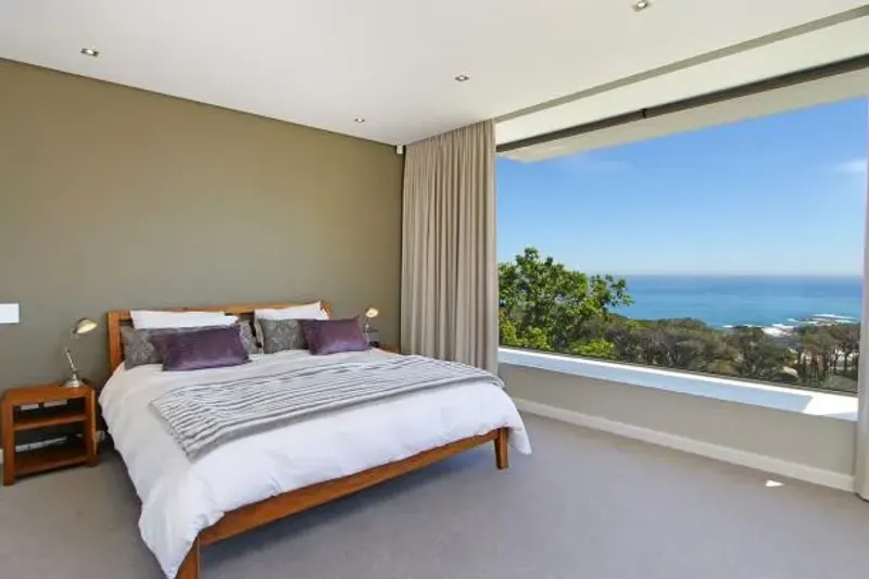 Kinnoul Villa in Camps Bay – photo 10