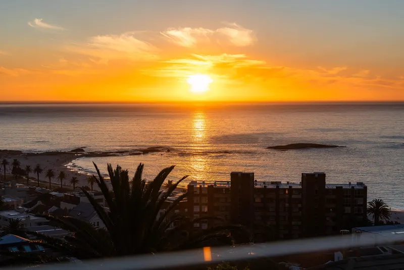 30 on Sedgemoor in Camps Bay – photo 1