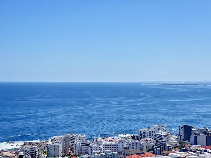Ocean Villa in Bantry Bay – photo 40