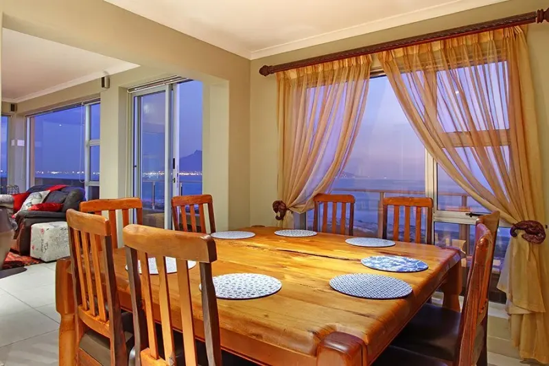 Nautica Penthouse in Bloubergrant – photo 14