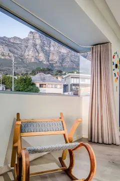 Houghton Penthouse in camps bay – photo 13 thumbnail