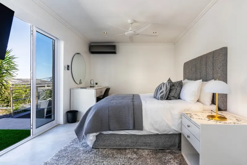 The Crescent Villa in Camps Bay – photo 36