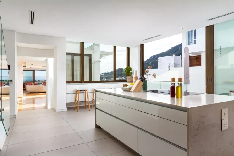 24 Geneva Unit B in Camps Bay – photo 25