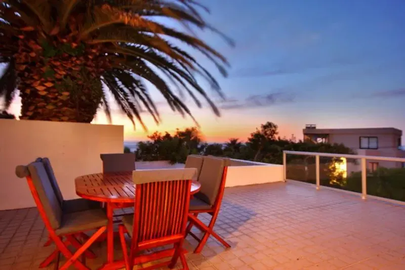 Phoenix villa in Bakoven – photo 5