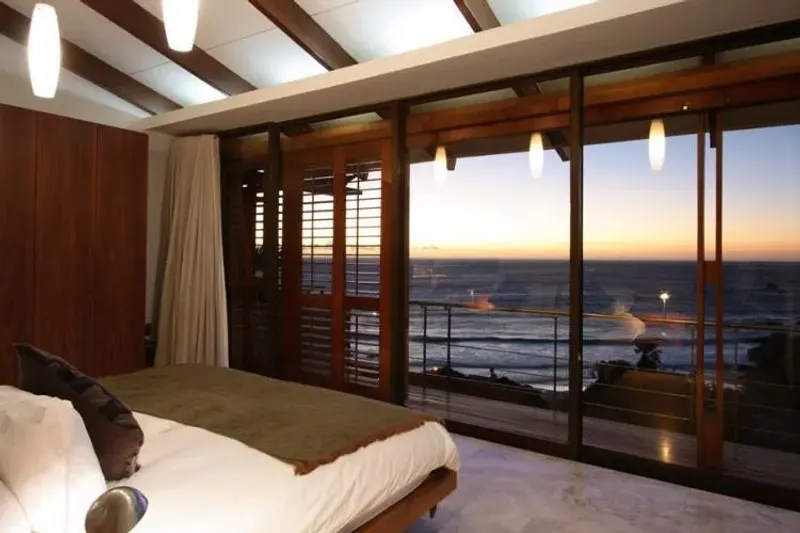 Glen Beach Villas 2 in Camps Bay – photo 3