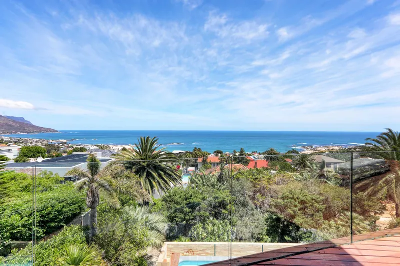 Gratia Villa in Camps Bay – photo 47