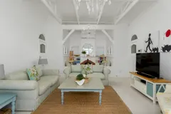Clifton Casa in Clifton – photo 11 thumbnail