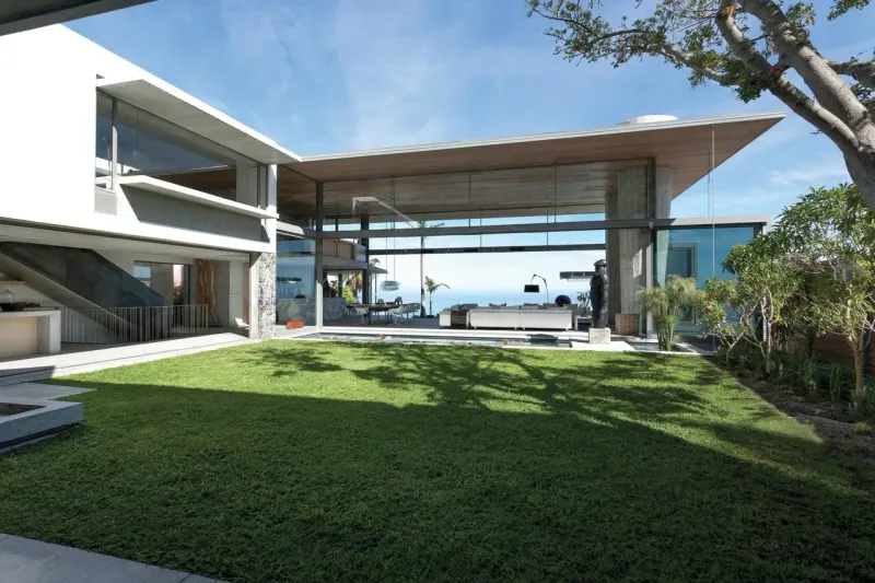 Villa Bantry in Bantry Bay – photo 2