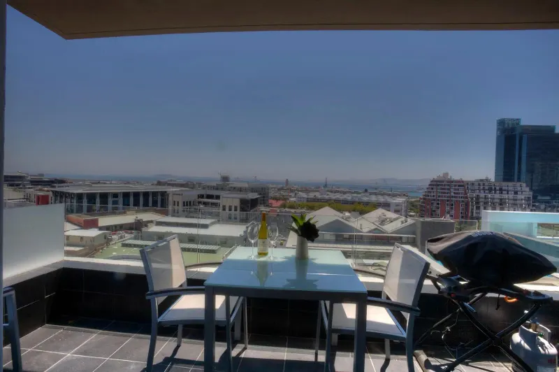 Mirage 2 Bedroom Unit in De Waterkant – photo 12