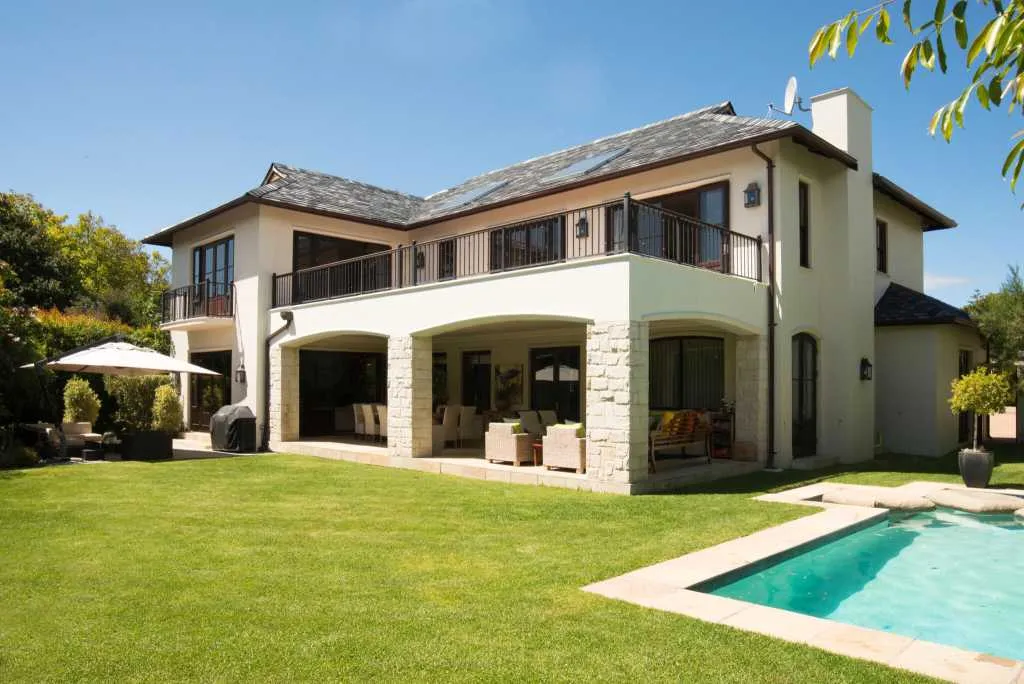 property_a3ca8a8c-b5ef-48c1-8e78-1a5ac57105c4_10