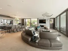 8 Glen Beach Villa in Camps Bay – photo 10 thumbnail