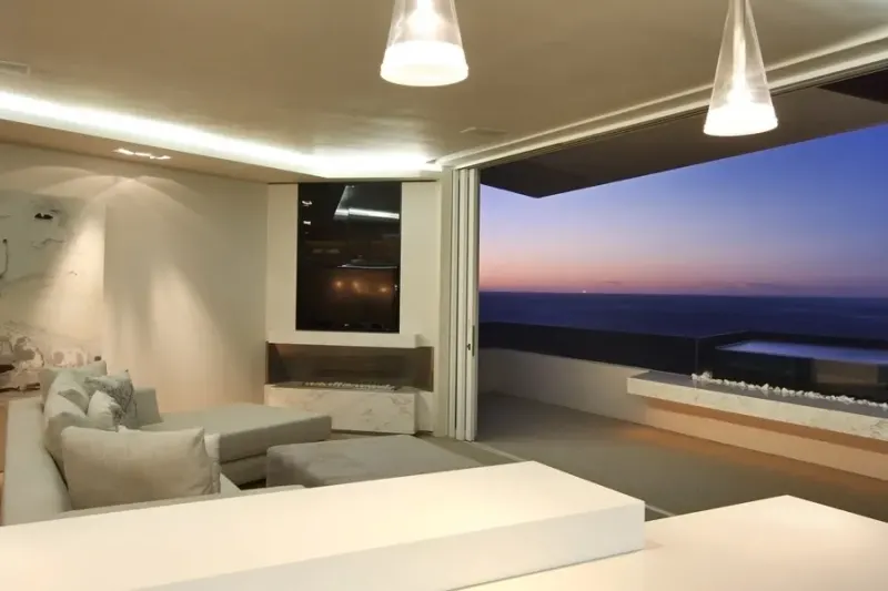 Victoria Rd Luxury Apartment 202 in Bakoven – photo 10